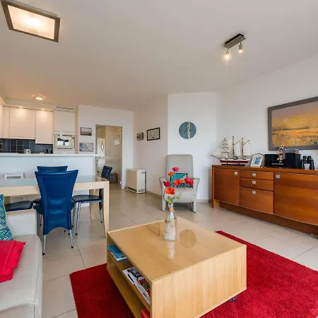 Daire Les Petrels 601 With Sea View In Koksijde